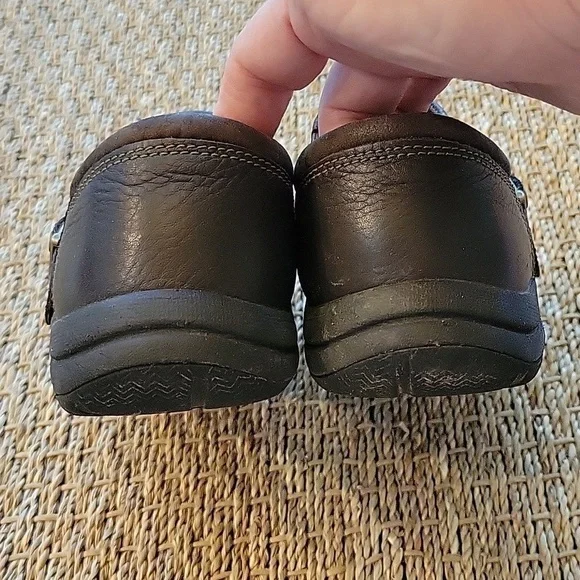 MERRELL Dassie buckle leather brown slip-on shoes. J69082 Size 8.5. - Picture 3 of 8